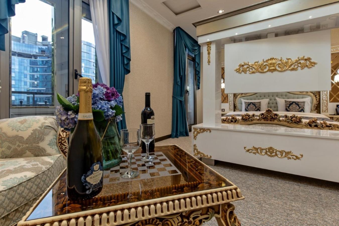 Hotel Aqua Liberty Tbilissi Extérieur photo
