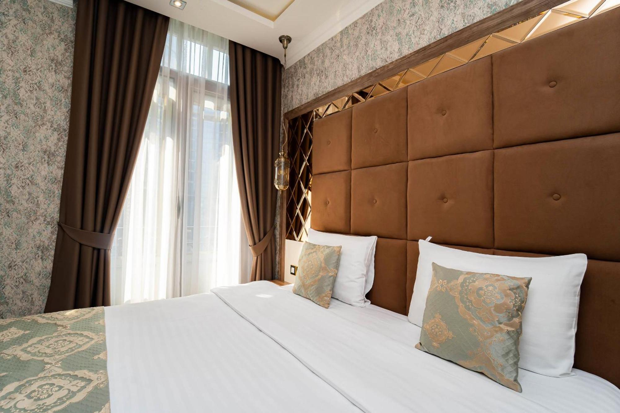 Hotel Aqua Liberty Tbilissi Extérieur photo