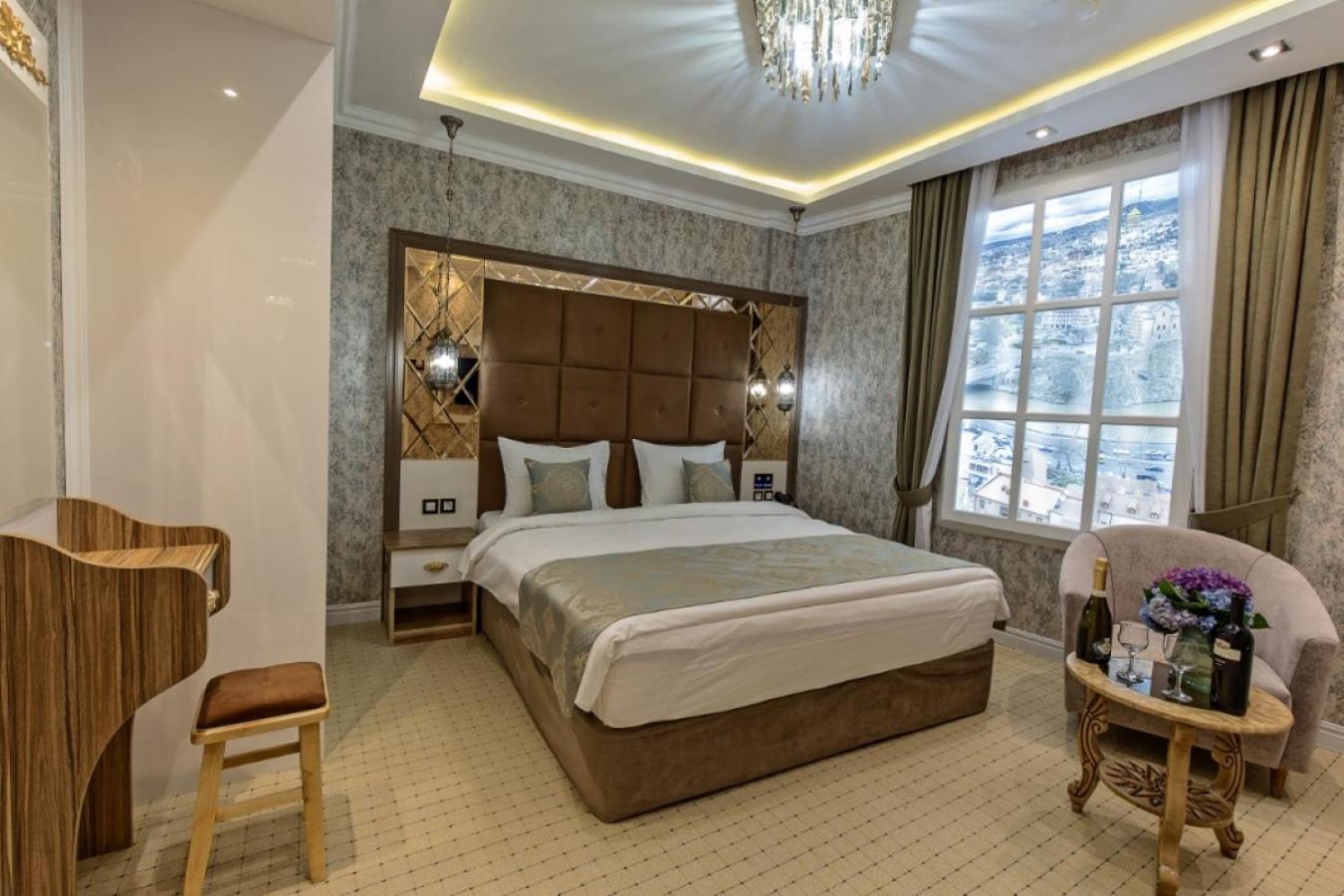Hotel Aqua Liberty Tbilissi Extérieur photo